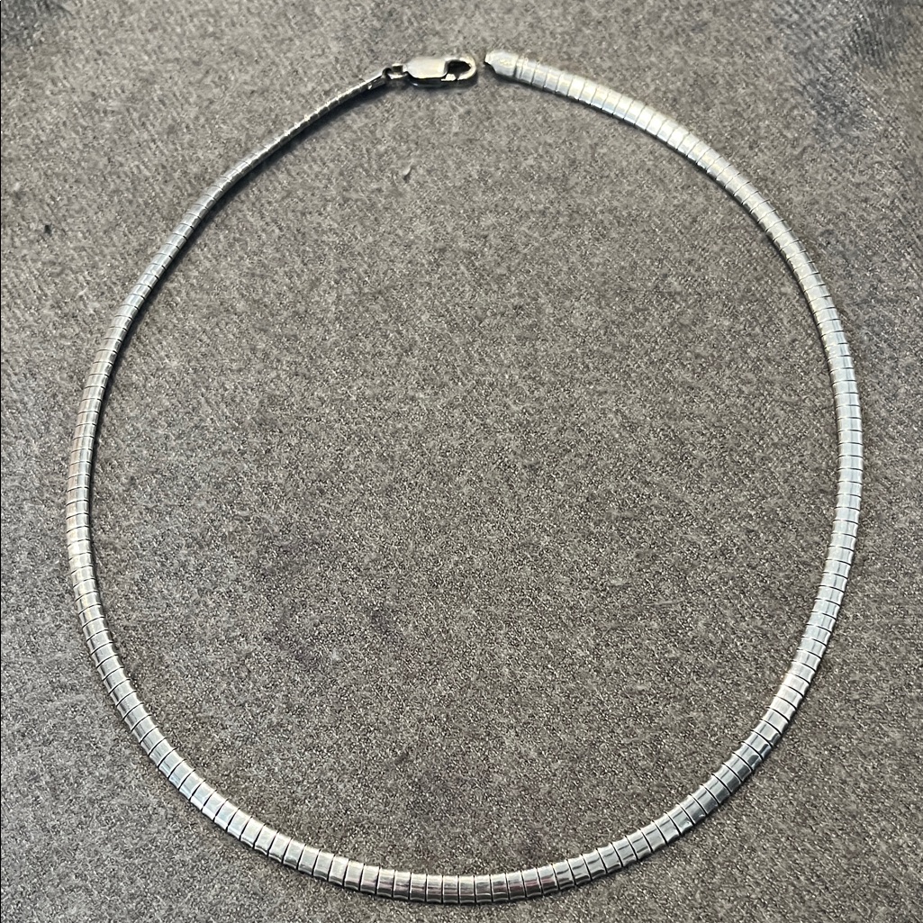 Sterling 4mm Omega Chain-17 64$